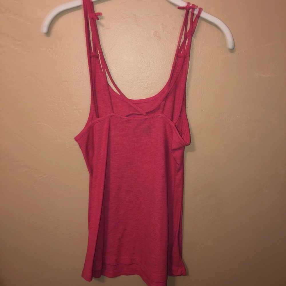 Pink Tank Top💖 - Picture 2 of 2